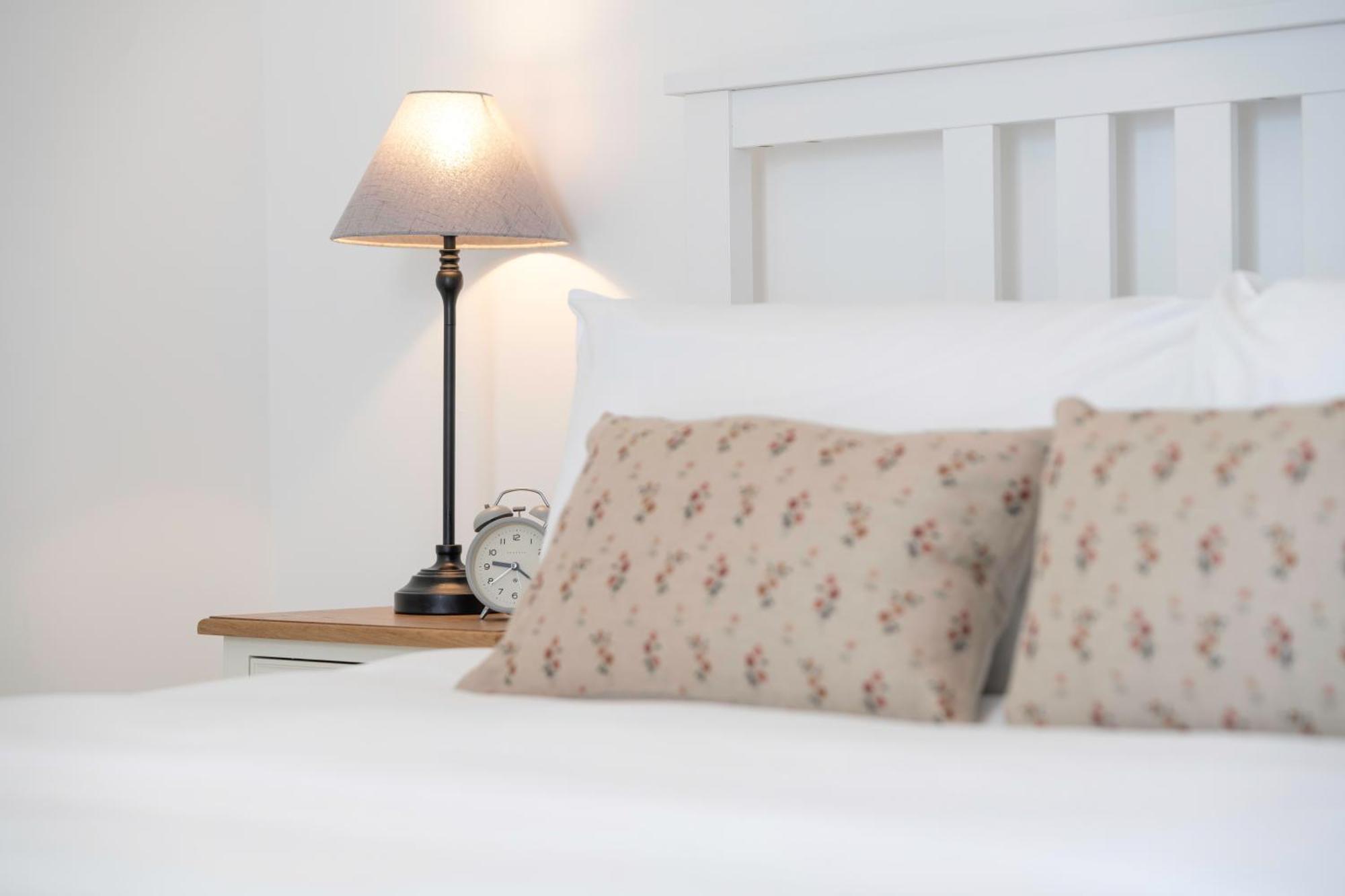 Tranquil Retreats In The Scenic Cotswolds Apartment สเตราด์ ภายนอก รูปภาพ